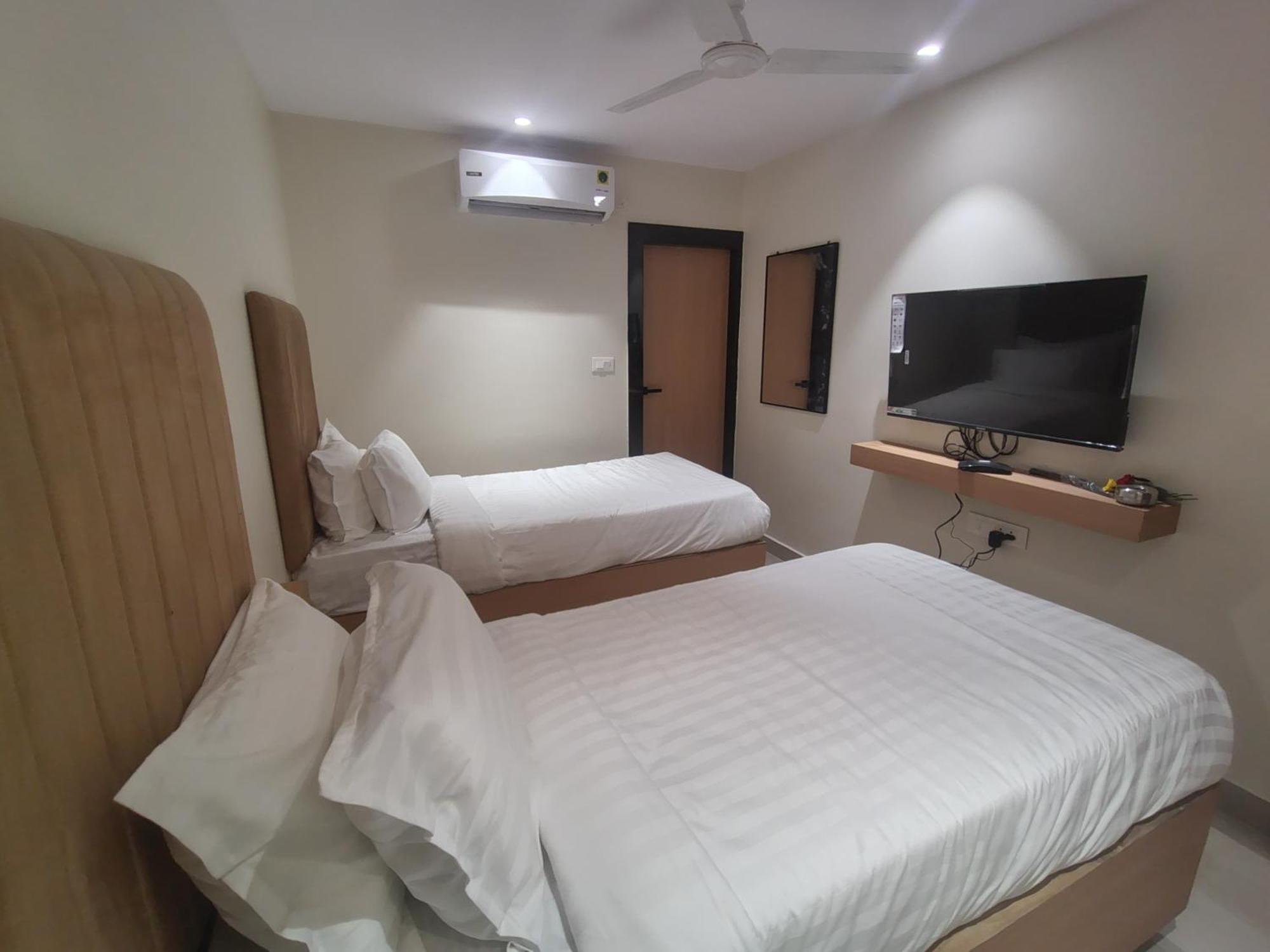 Hotel Blueearth Vizianagaram Exteriér fotografie